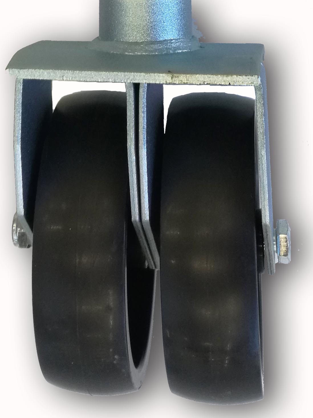 رافعة سفر بعجلتين