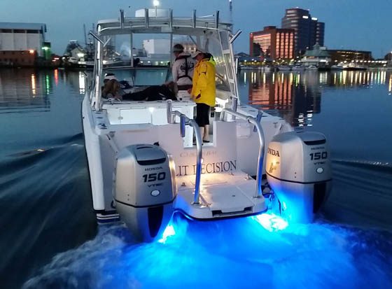 مصباح Seablaze LED تحت الماء باللون الأبيض والأزرق