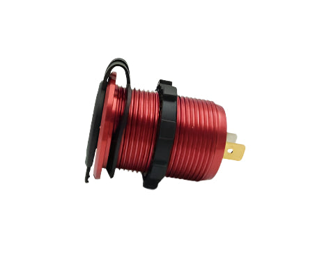 شاحن معدني مزدوج USB باللون الأحمر