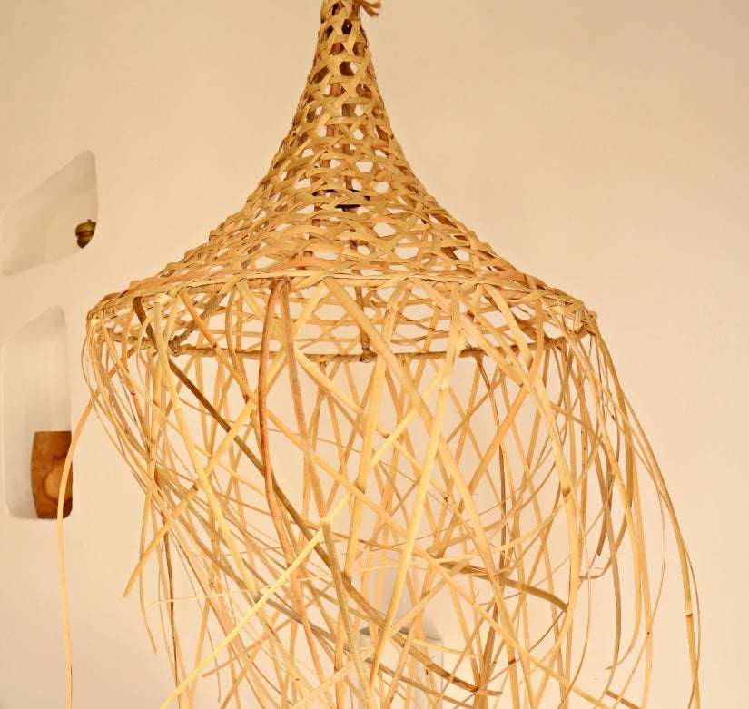 مصباح سقف من الروطان بالي